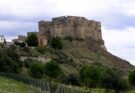 il castello svevo di Rocca Imperiale: tra storia e cultura.