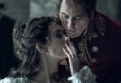 Joaquin Phoenix e Vanessa Kirby in Napoleon (Credits: Sony Pictures Apple Original Films)