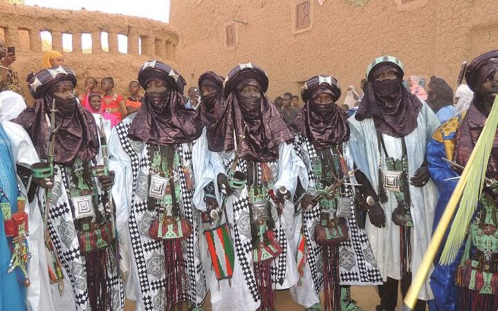Tuareg: storia e cultura del popolo del deserto