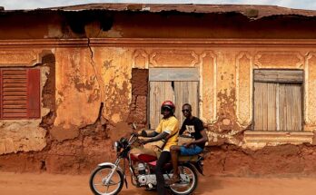 Moto-taxi: storia degli Zemidjans diffusi in Benin