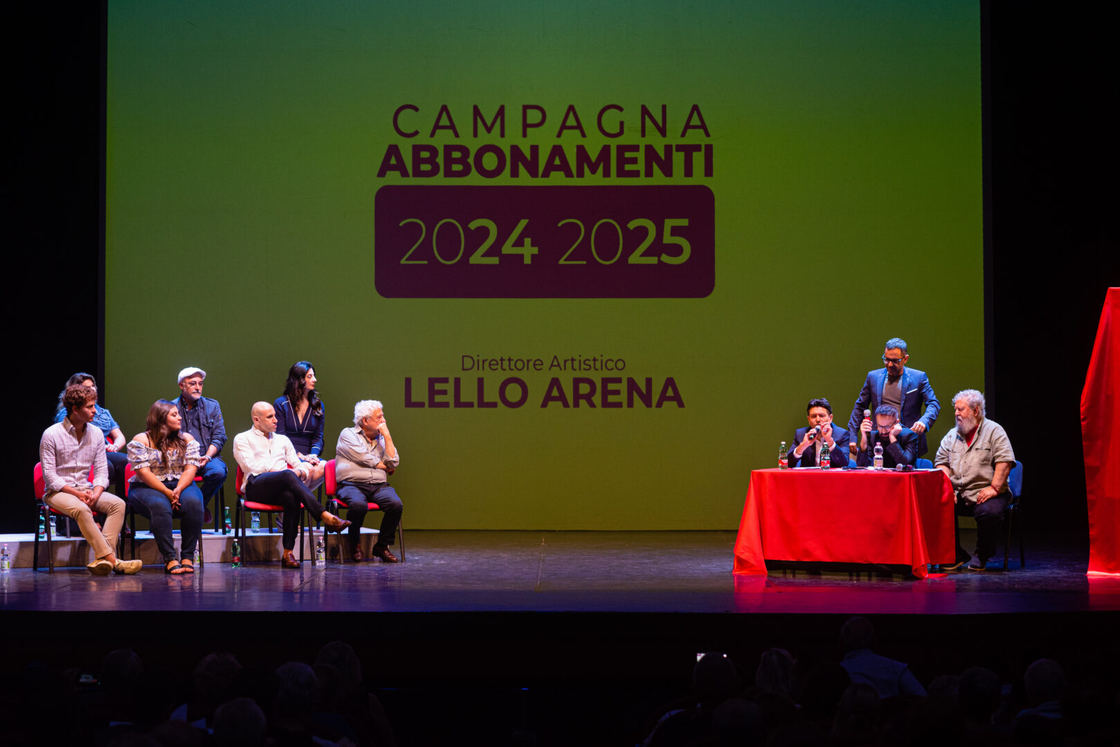 Stagione 24/25 del Teatro Cilea: spettacoli, abbonamenti e novità