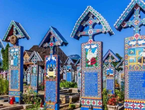 Cimitirul Vesel (Romania): il cimitero allegro unico al mondo