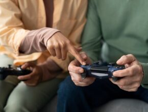 Videogiochi e lingue: vantaggi e suggerimenti per l'apprendimento