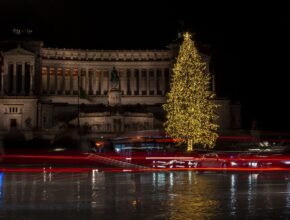 Roma (Piazza Venezia) durante le feste di Natale