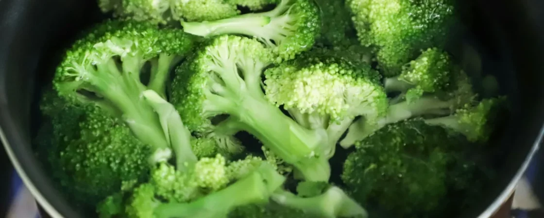 Focaccine di broccoli: ricetta healthy senza uova