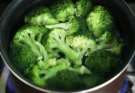 Focaccine di broccoli: ricetta healthy senza uova