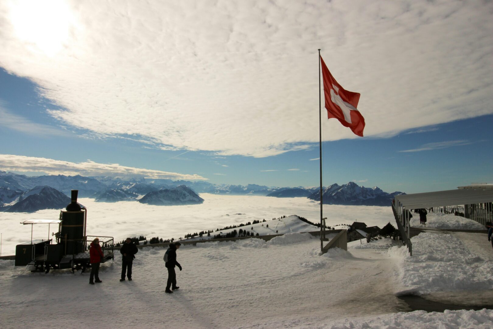 La lingua tedesca in Svizzera: elvetismi e diglossia mediale